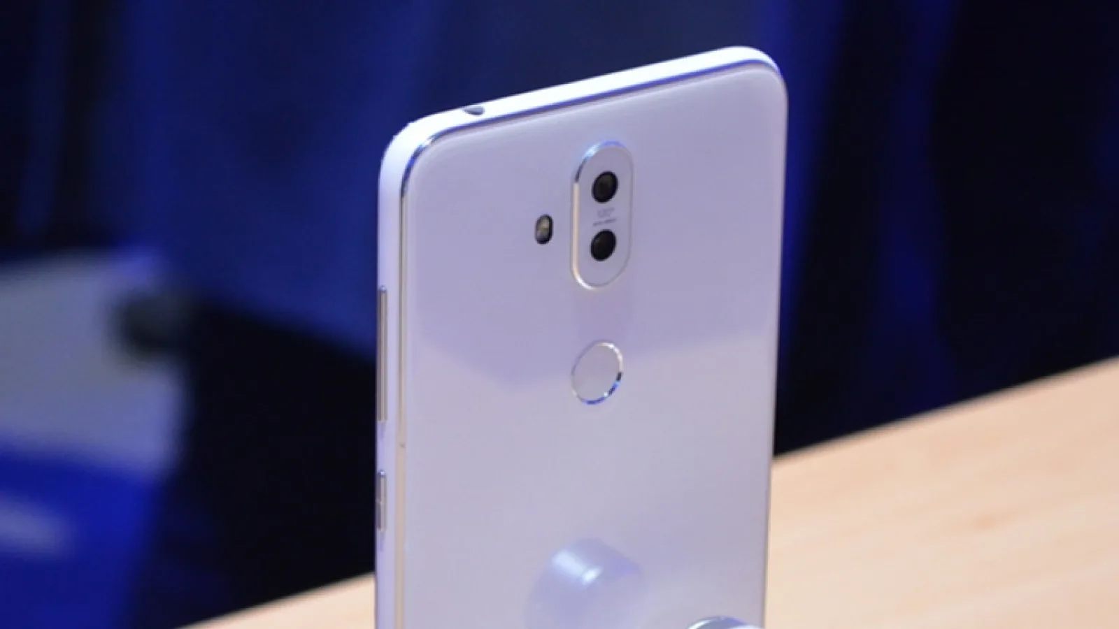 ASUS ZenFone 5 Lite primește de astăzi actualizarea la Android 9.0 Pie