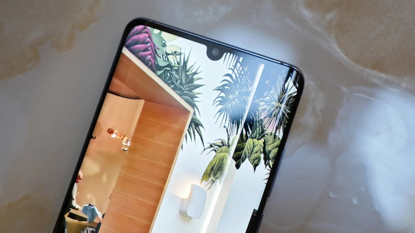 BOE urcă pe locul 2 în topul celor mai mari producători de panouri AMOLED pentru smartphone-uri, în primul trimestru din 2019