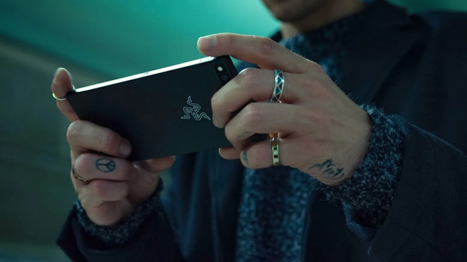 Primul Razer Phone va fi actualizat la Android 9.0 Pie foarte curând