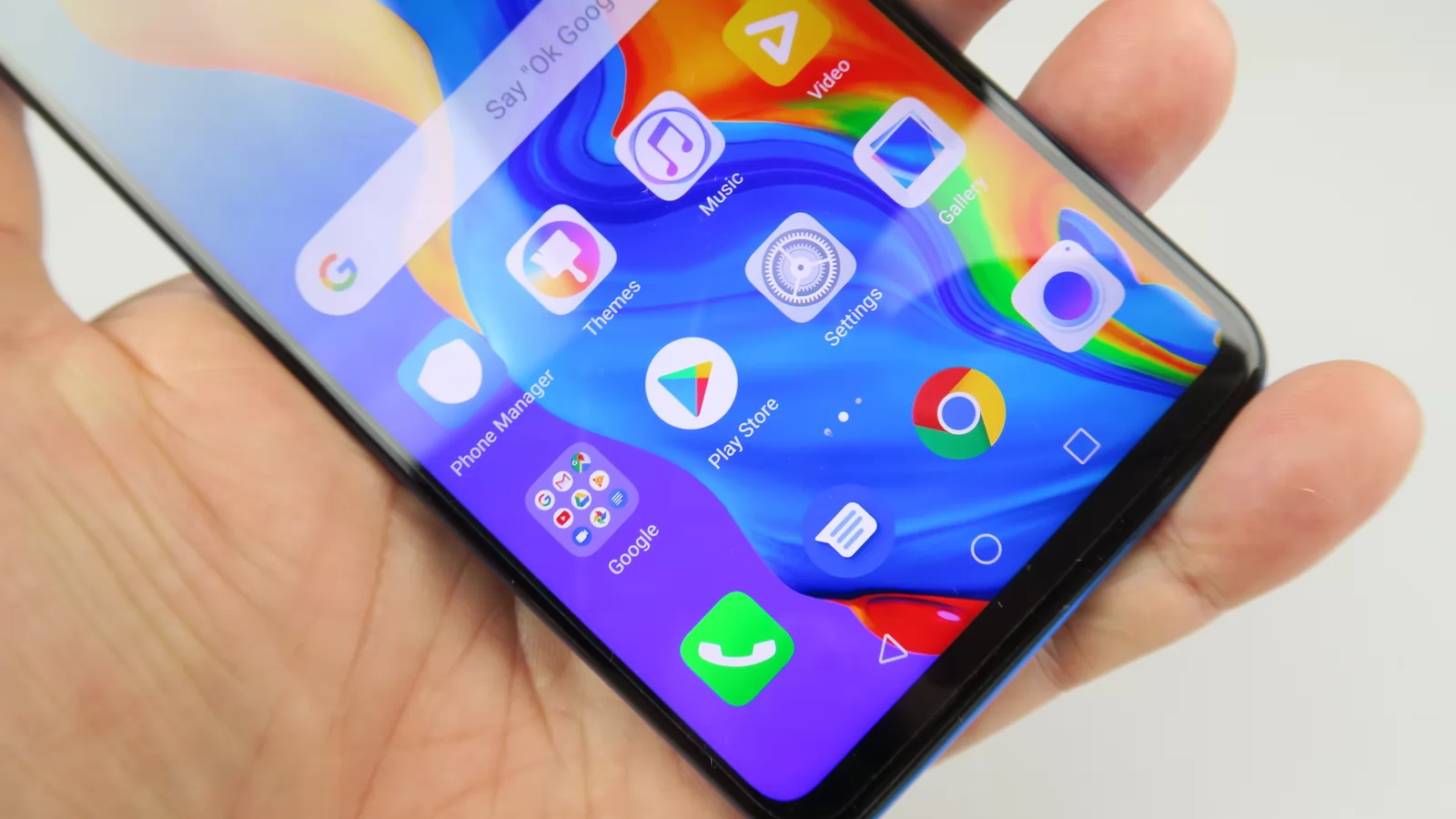 Huawei P30 Lite: Display LCD sub predecesor