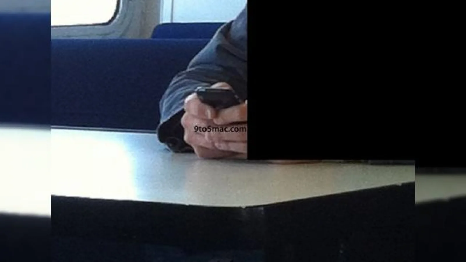 iPhone 5 surprins În mâna unui angajat Apple? O fotografie controversată...