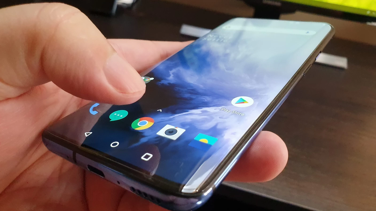 OnePlus 7 Pro: OS, UI, aplicaţii - Oxygen OS rămâne cea mai fluidă experienţă de pe mobil