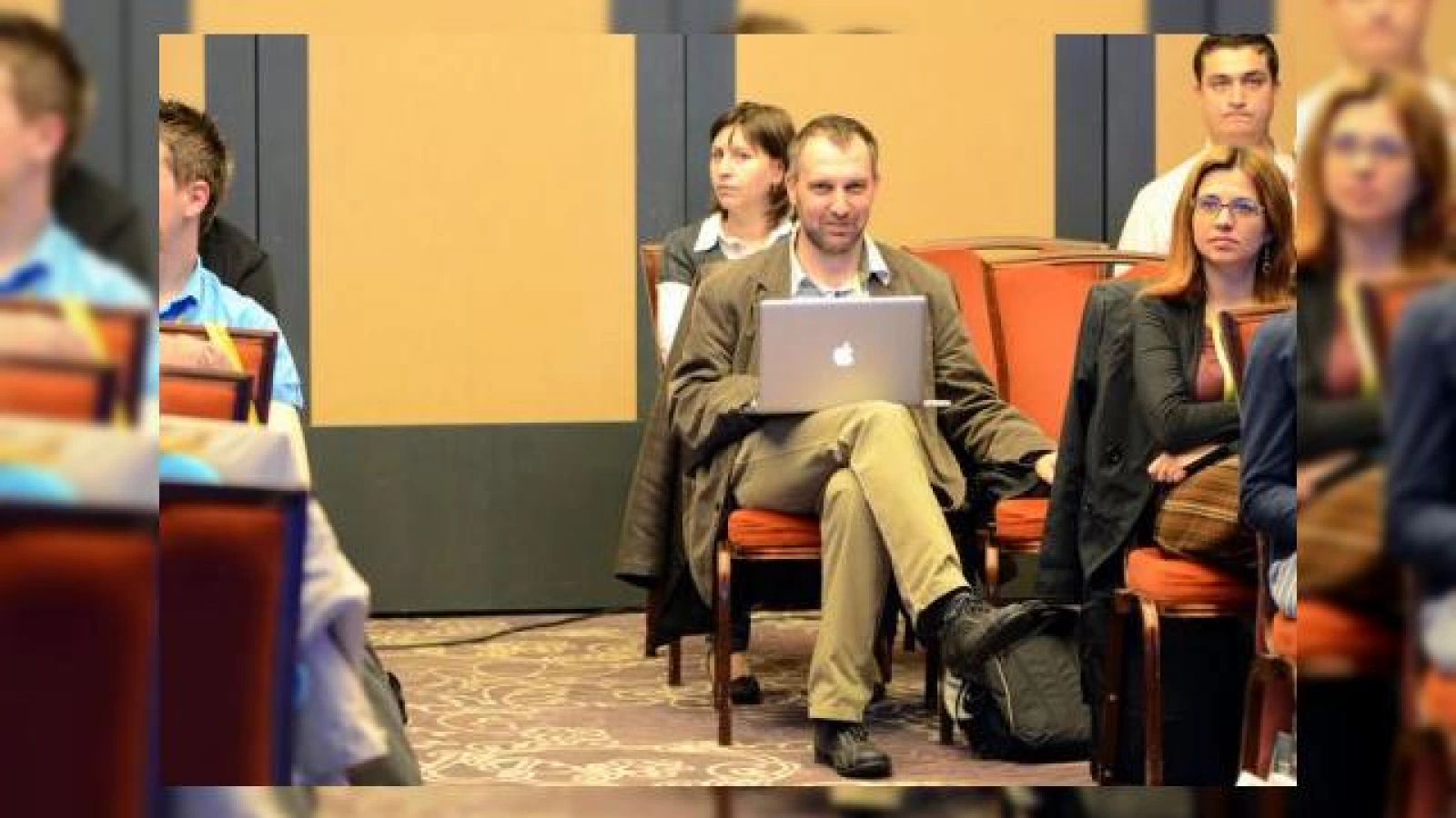 Dan VÎrtopeanu devine antreprenor și Bogdan Apostol preia conducerea Voxline Communications