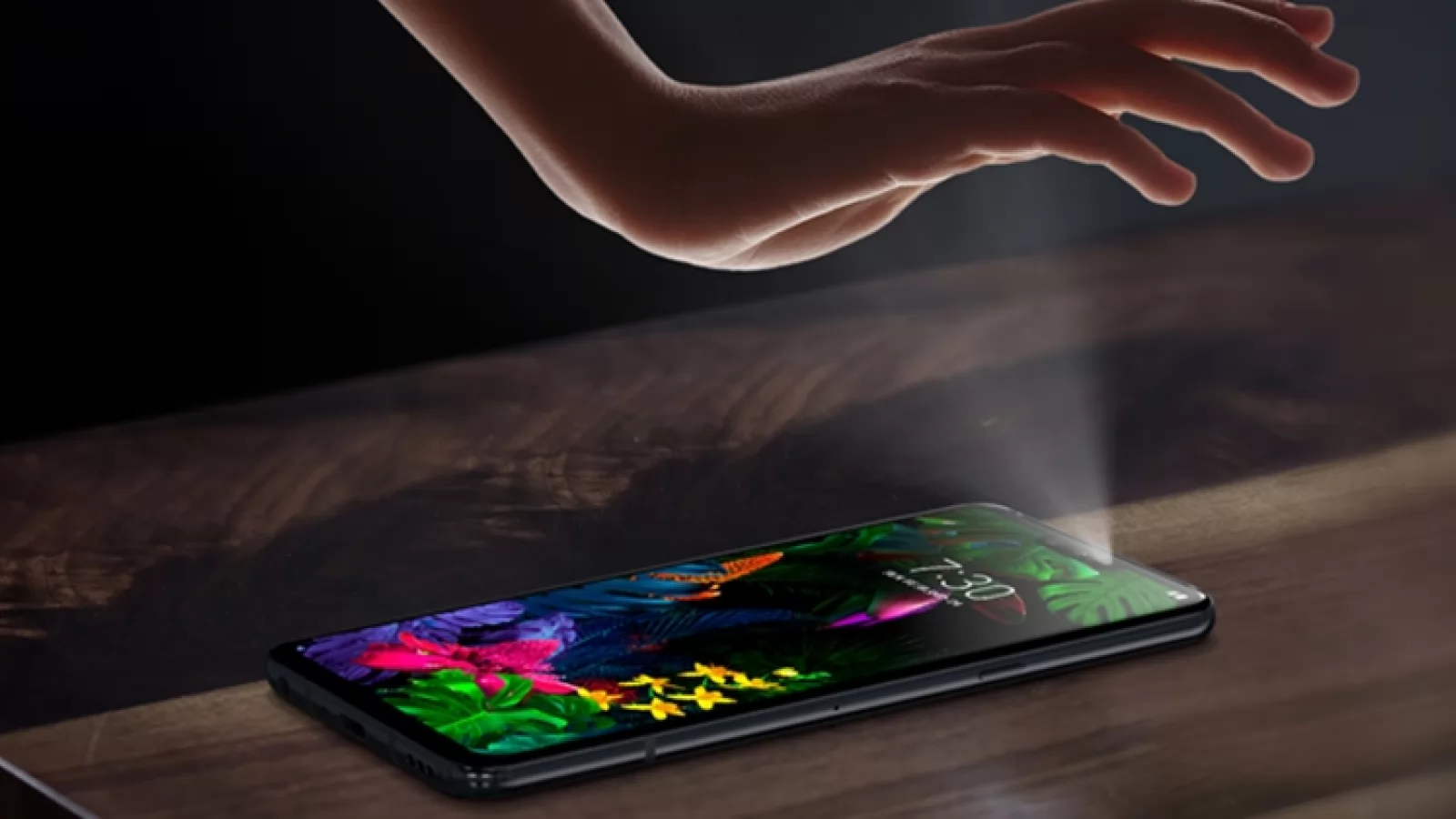 Mini Turul Magazinelor #96: LG G8s la preţ bun, multe huse de Galaxy Note 10 + TV smart ieftin