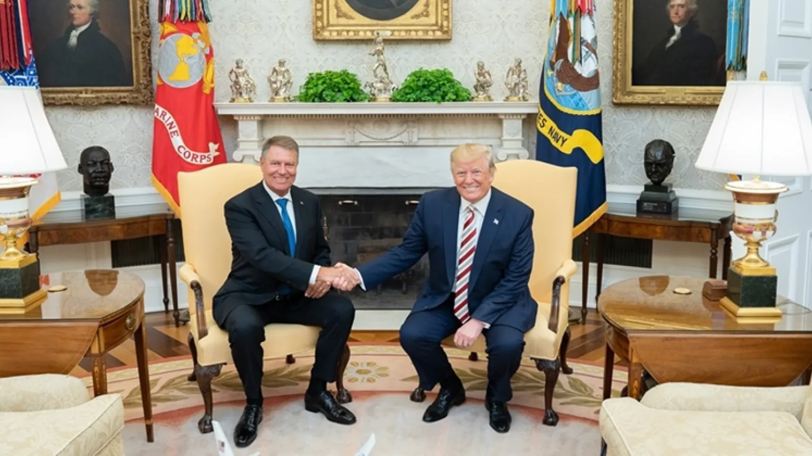 Vizita lui Klaus Iohannis la Casa Albă marchează semnarea unui memorandum România-SUA ce acoperă tehnologia 5G și siguranța națională