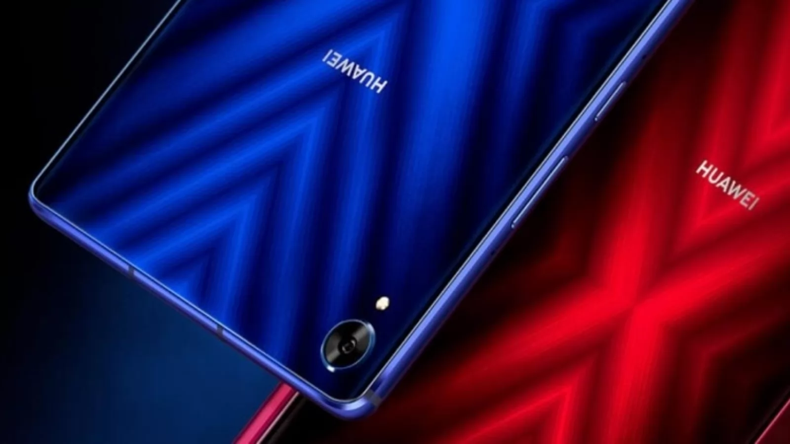 Huawei MediaPad M6 Turbo este o tabletă de gaming cu răcire specializată, spate foarte arătos