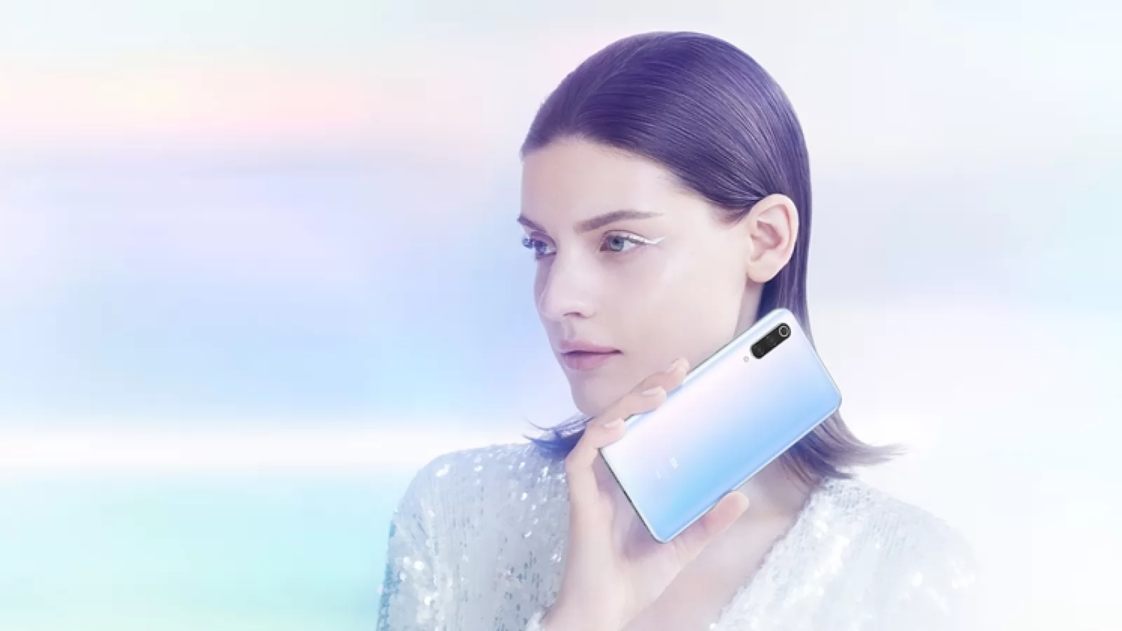 Xiaomi Mi 9 are de astăzi o variantă Pro cu suport 5G, baterie de 4000 mAh și încărcare wireless la 30W