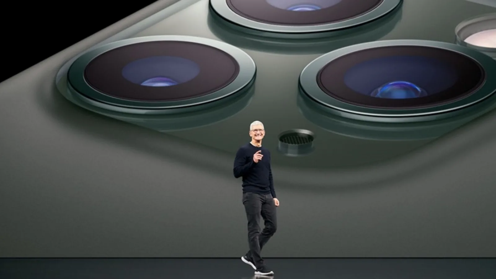 Tim Cook declară că Apple oferă "cele mai mici prețuri posibile" pentru dispozitivele sale; Se laudă cu prețul tăiat pentru iPhone 11