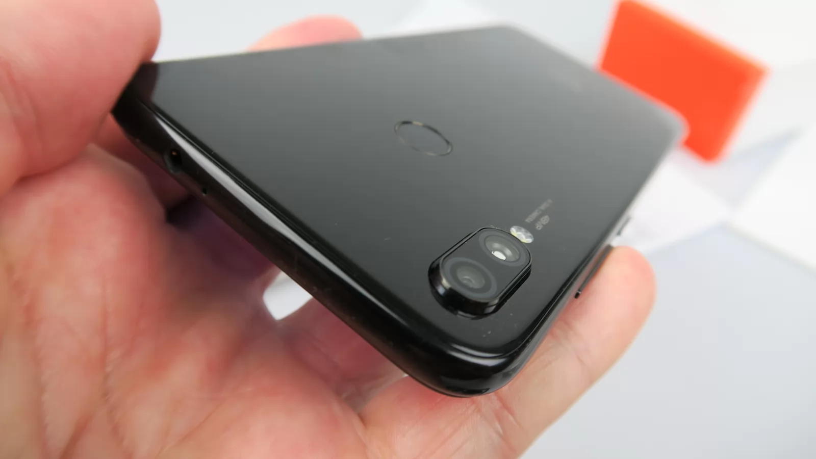 Xiaomi Redmi Note 7: Camera oferă cam 80% din experienţa lui Xiaomi Mi A3, poate mai mult