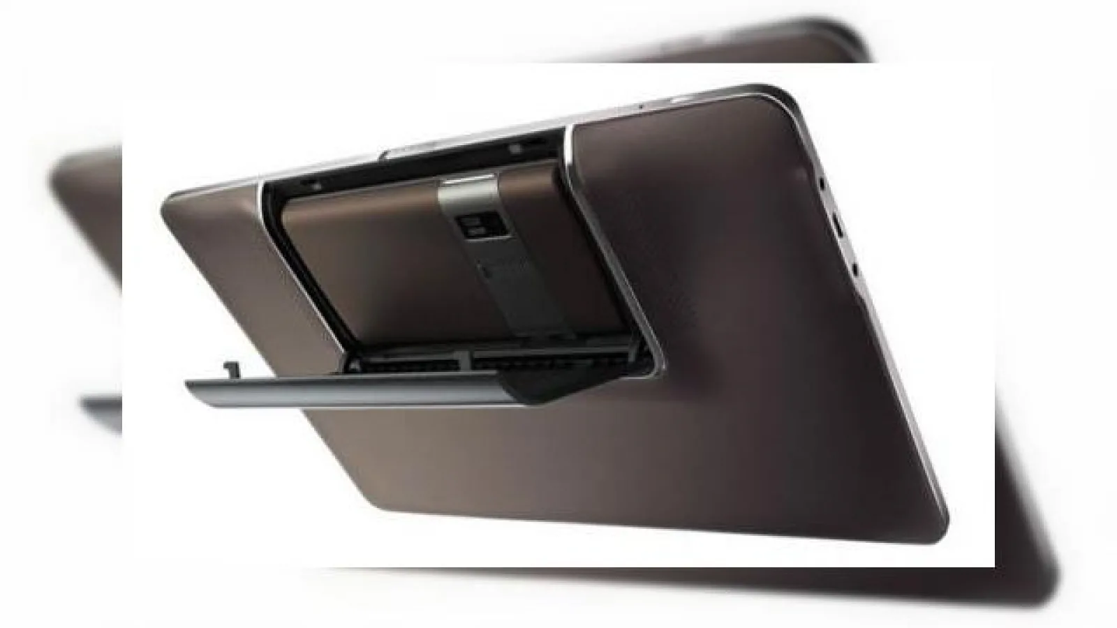 Primele telefoane quad core Tegra 3 ar putea sosi În februarie 2012; până atunci avem tableta Tegra 3 În această lună!