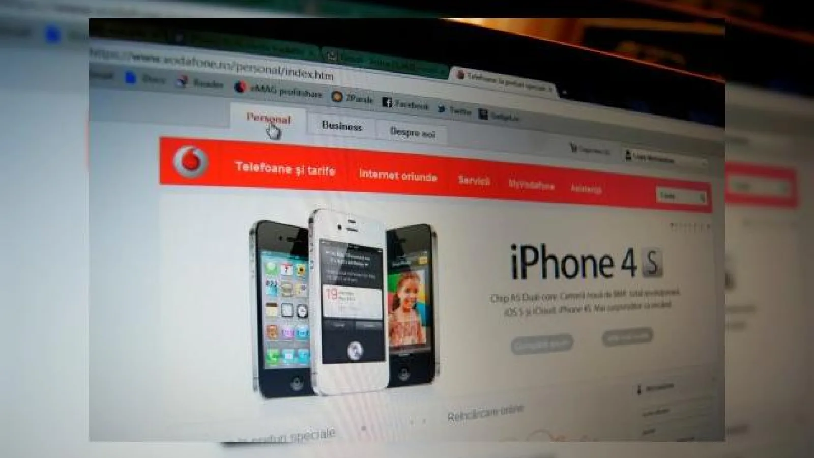 iPhone 4S În oferta Vodafone și Orange - Care este mai avantajoasă?