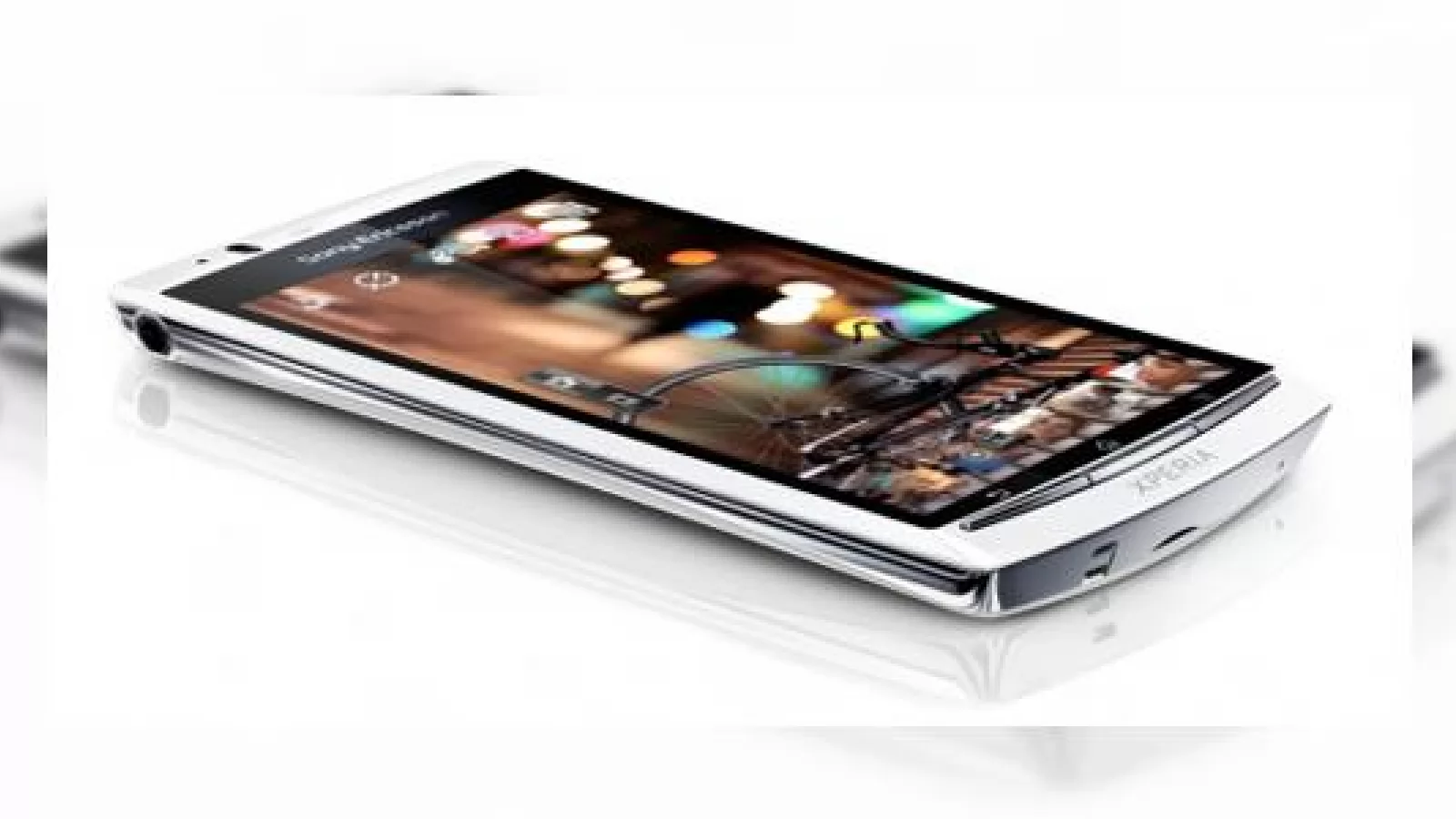 Sony Ericsson Xperia Arc HD, un nou smartphone 720p, dar unul cu tehnologie BRAVIA