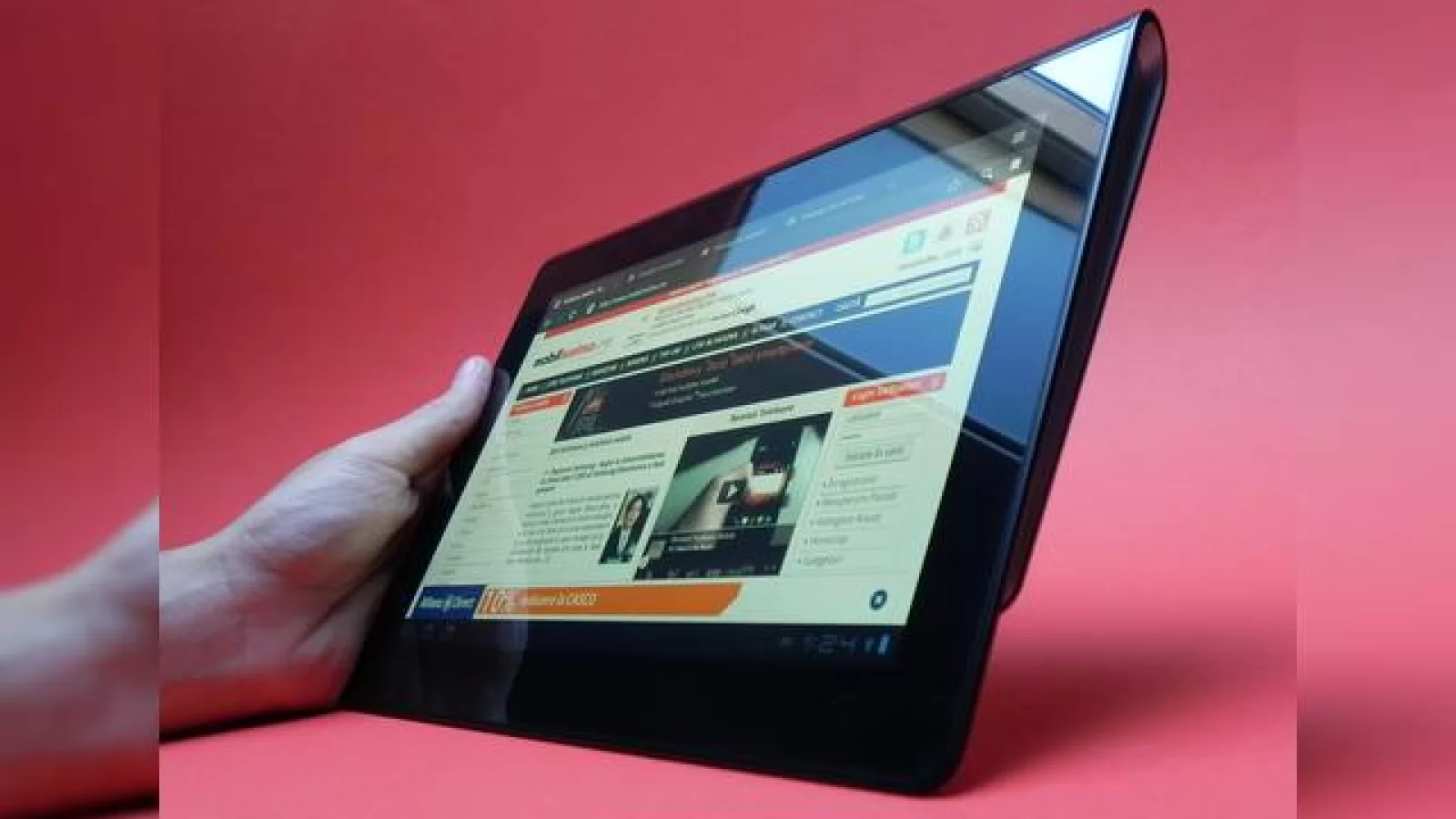 Review Sony Tablet S - Mobilissimo.ro analizeaza la sange prima tableta PlayStation din Romania (Video)