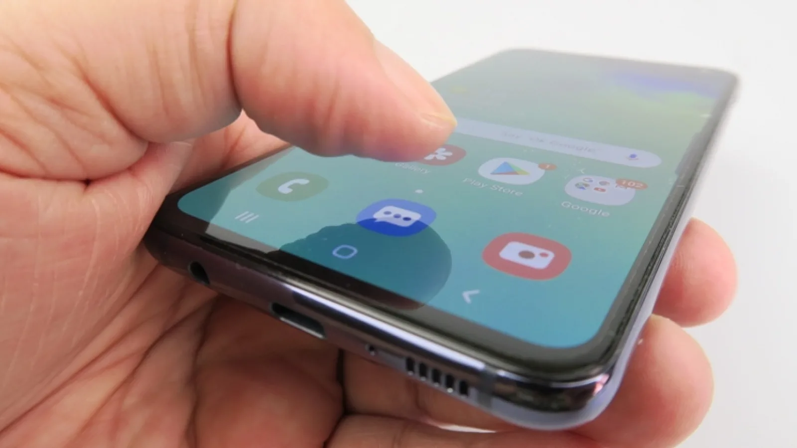 Samsung Galaxy S10 Lite (SM-G770F) are bateria certificată în Brazilia și surprinde prin capacitatea sa!
