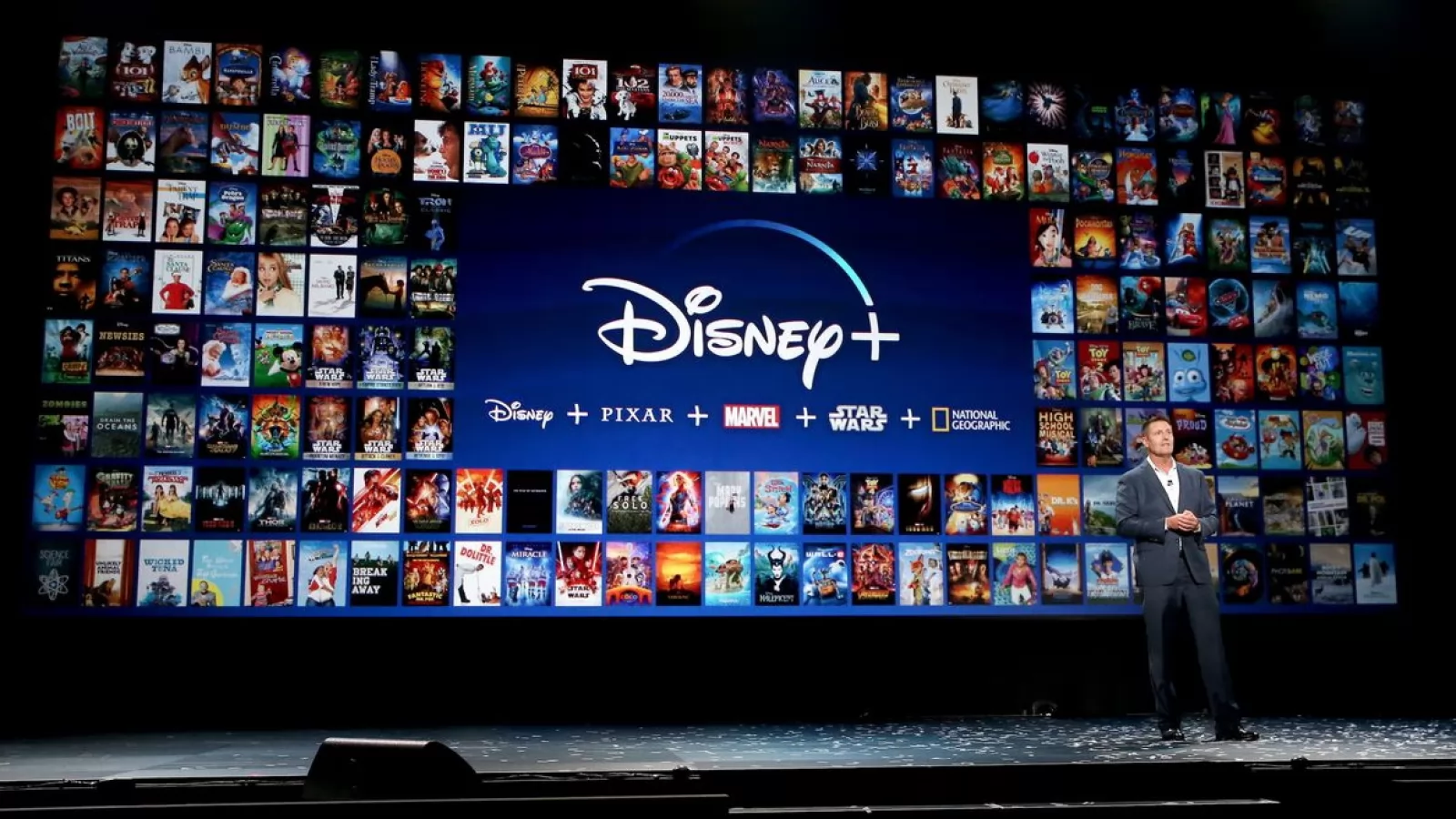 Disney+ lansat oficial serviciu de streaming, disponibil pe iOS, Android, Chromecast; Include filmele Star Wars, Disney, Marvel