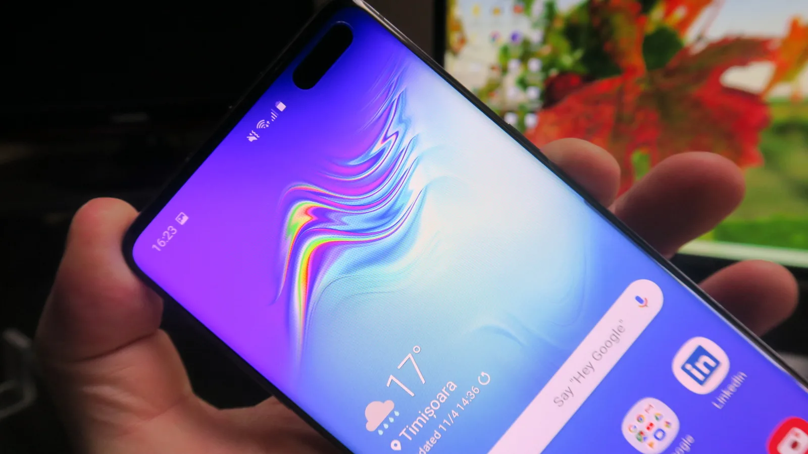 Samsung Galaxy S10 5G: Display pe măsură seriei S10, excelent la consum de conţinut HDR
