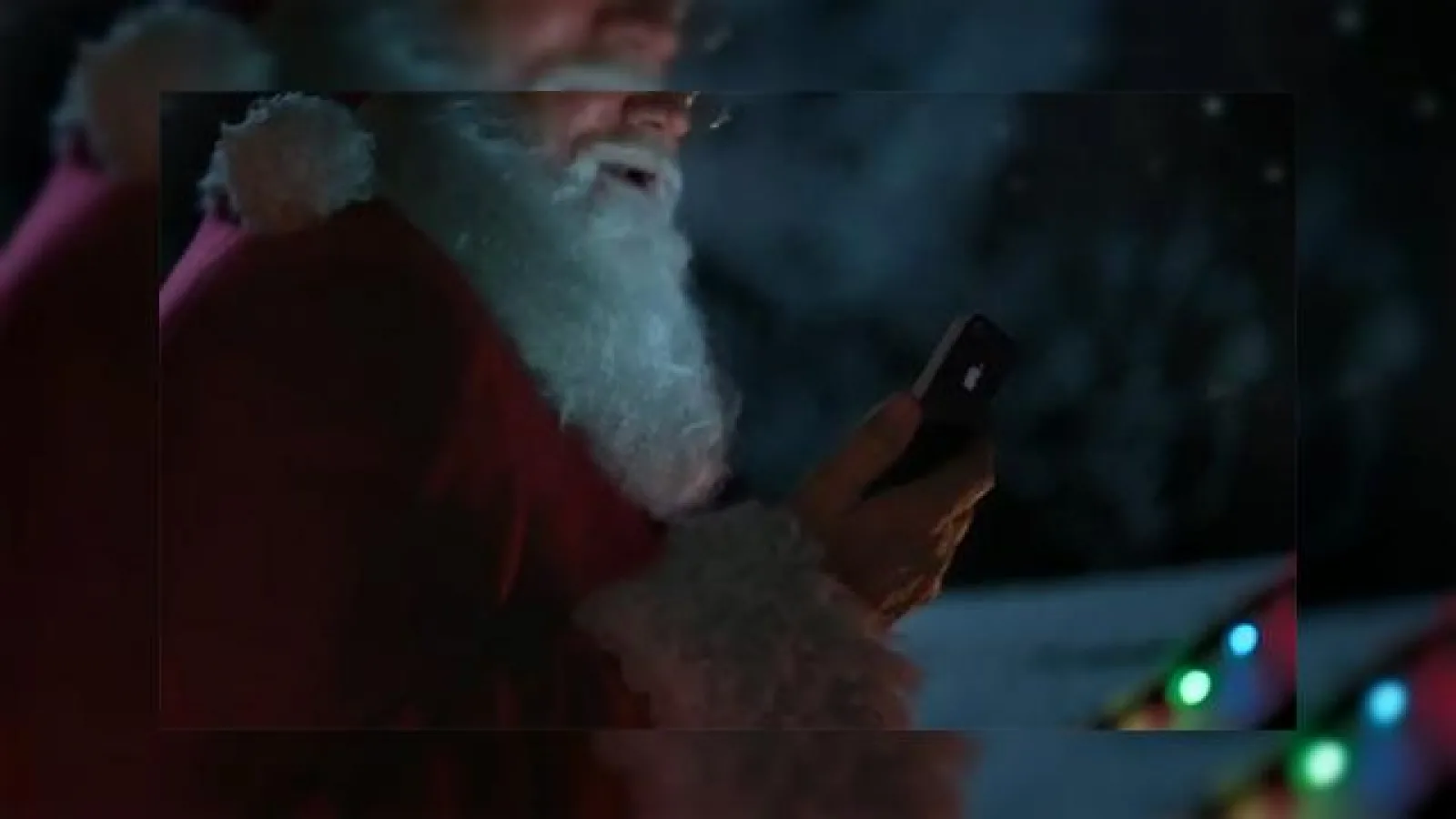 Moș Crăciun folosește Siri În cea mai nouă reclama la iPhone 4S (Video)