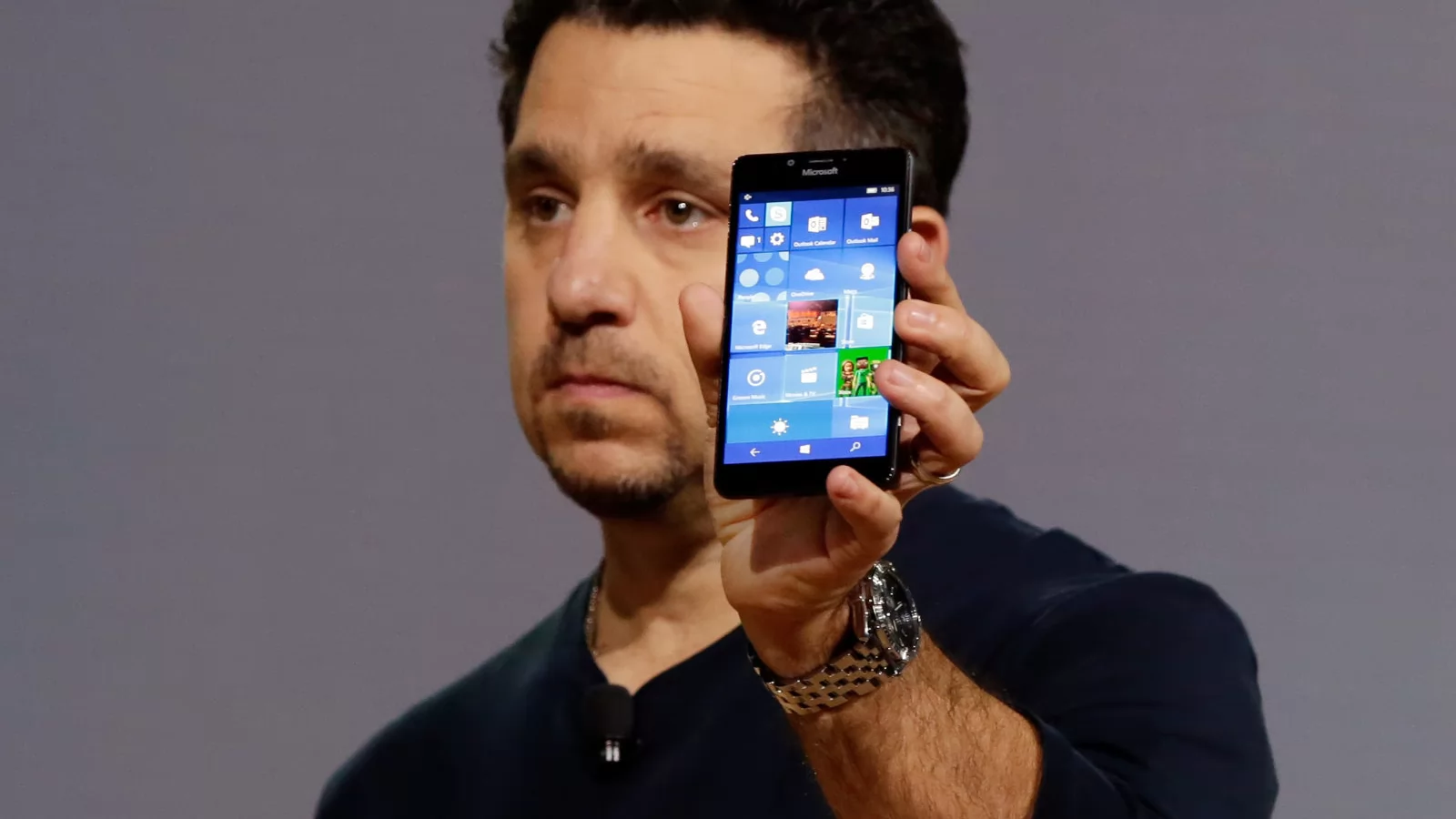 Adio Windows 10 Mobile; De pe 10 decembrie nu mai primeşte actualizări