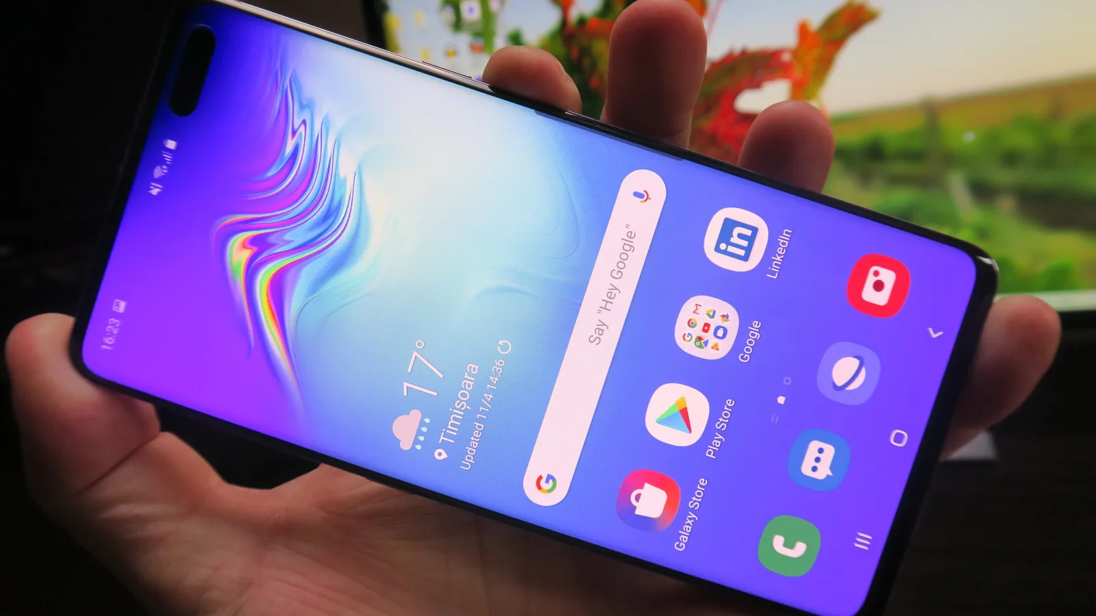 Samsung Galaxy S10 5G: OS, UI, aplicaţii cu One UI uşor actualizat