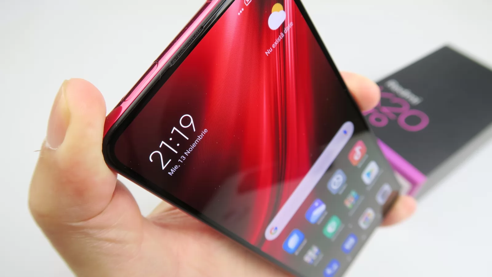 Xiaomi Redmi K20 Pro Premium, conectivitatea de flagship e validată de terminal