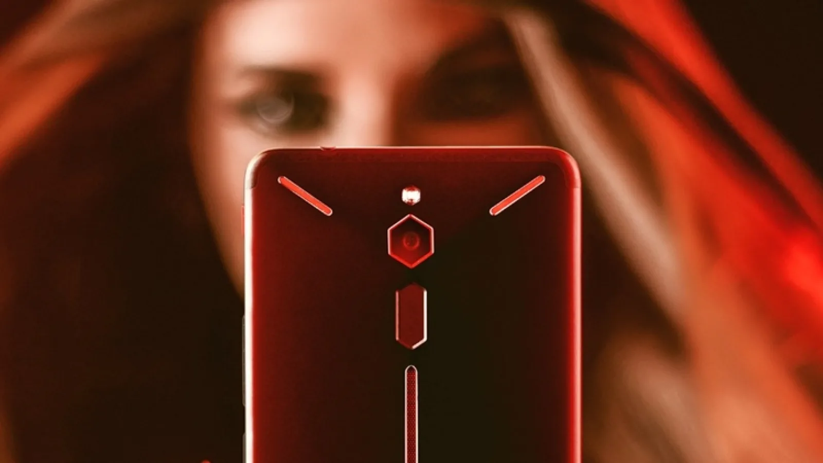 Viitorul telefon de gaming Nubia Red Magic 5G are extra specificaţii scăpate: cameră de 64 MP, ecran OLED de 6.65 inch