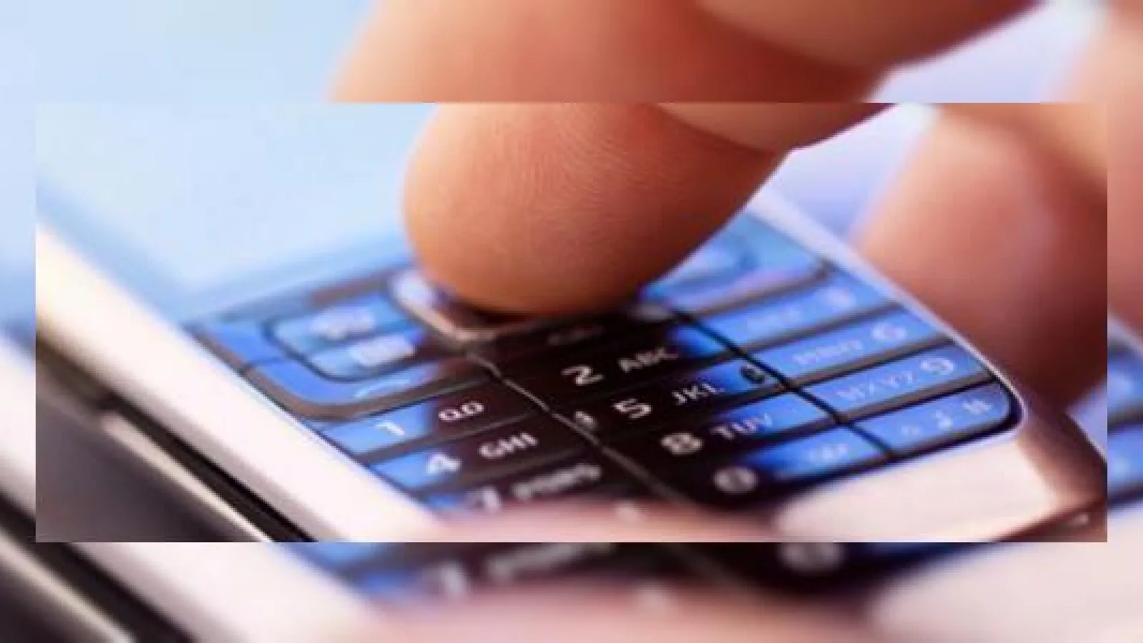 știați că: există 1 miliard de smartphone-uri pe planetă, 91% din utilizarea de Internet pe mobil e pentru socializare