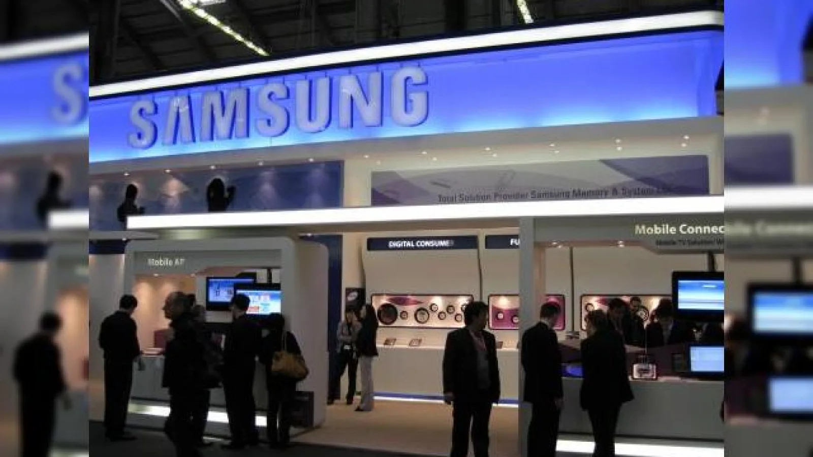Samsung nu are conferința la MWC! Produsele noi vor fi prezentate la stand, fără discursuri, fără oficiali pe scenă!