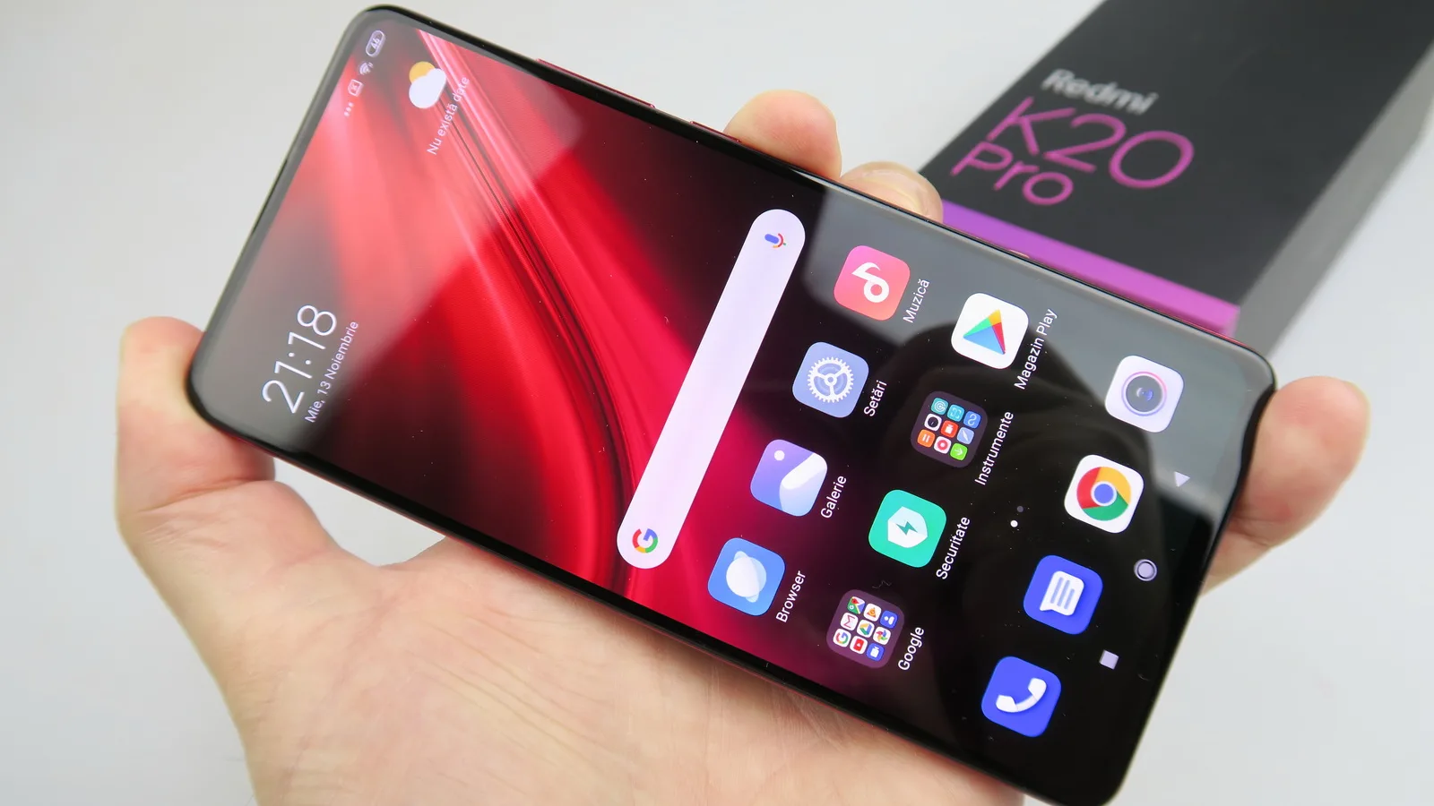 Xiaomi Redmi K20 Pro Premium: OS, UI, aplicaţii cu un MIUI 11 mai curat şi aerisit pe Android 10
