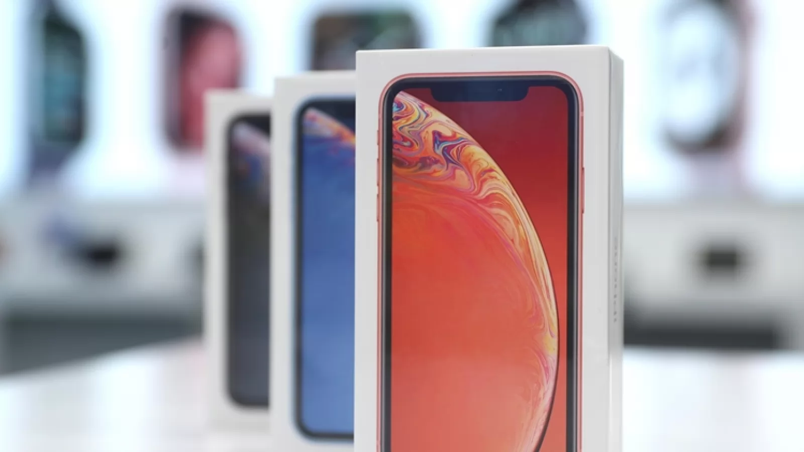 iPhone XR a fost cel mai bine vândut smartphone la nivel global în 2019; Pe locul 3 apare un telefon de 5 ori mai ieftin