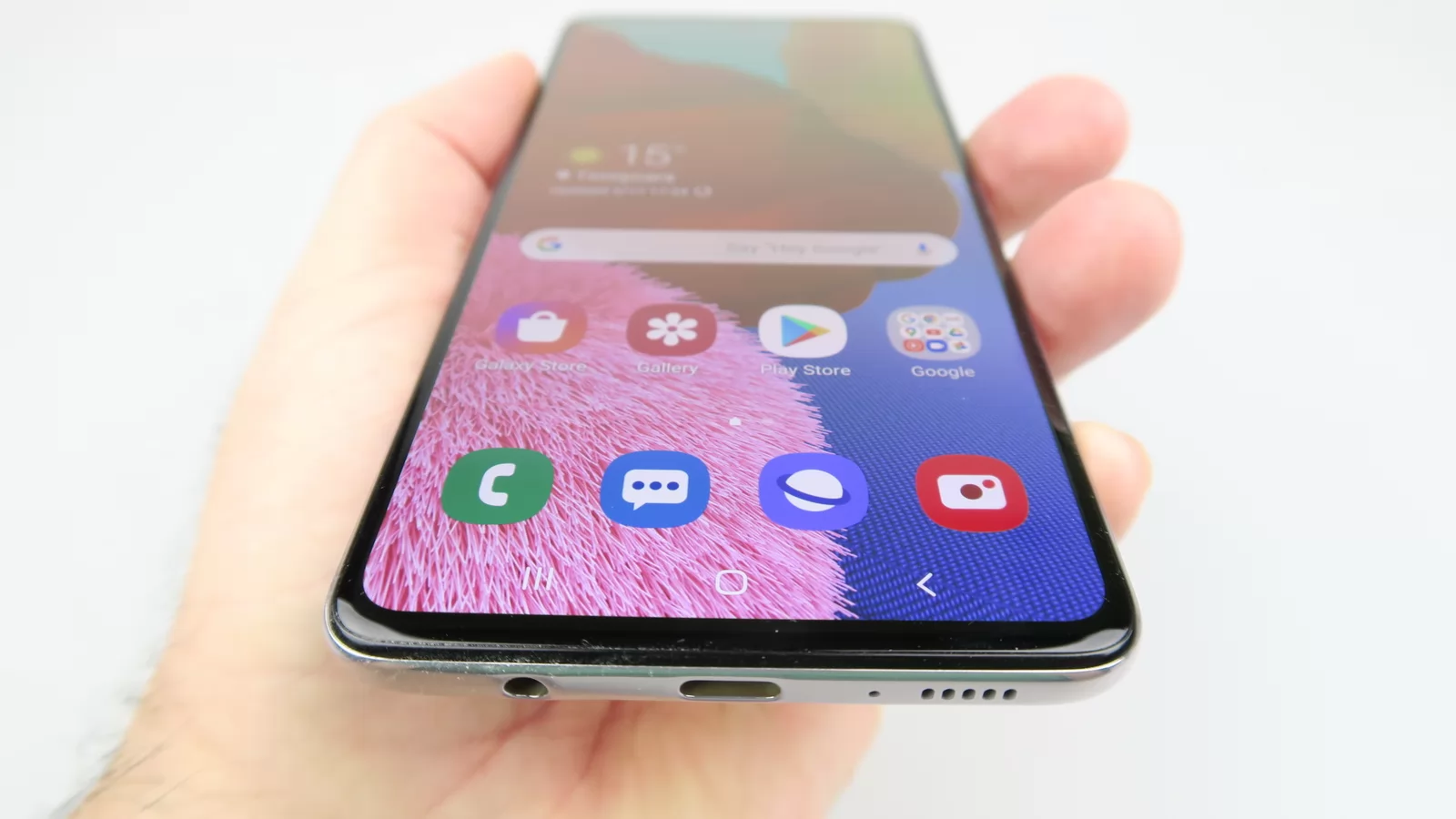 Samsung Galaxy A51: Conectivitate la zi cu cerinţele moderne