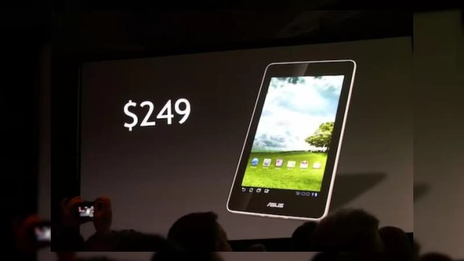 Mini tableta Google Nexus, așteptată cu maxim interes