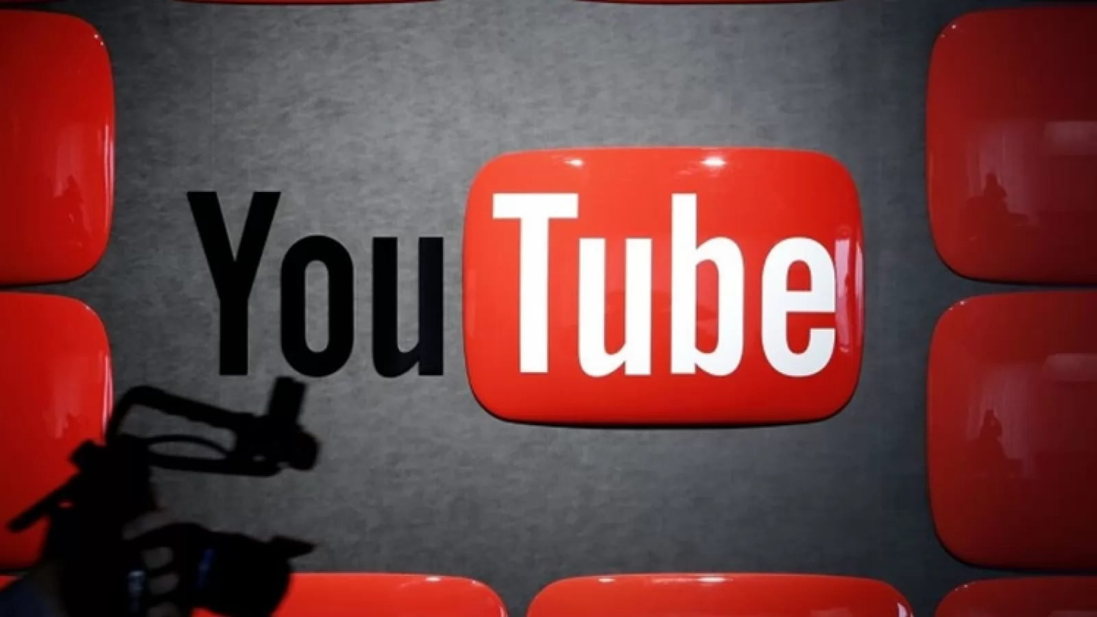 YouTube aplică la nivel global măsura prin care clipurile video vor fi redate la rezoluție SD în mod default