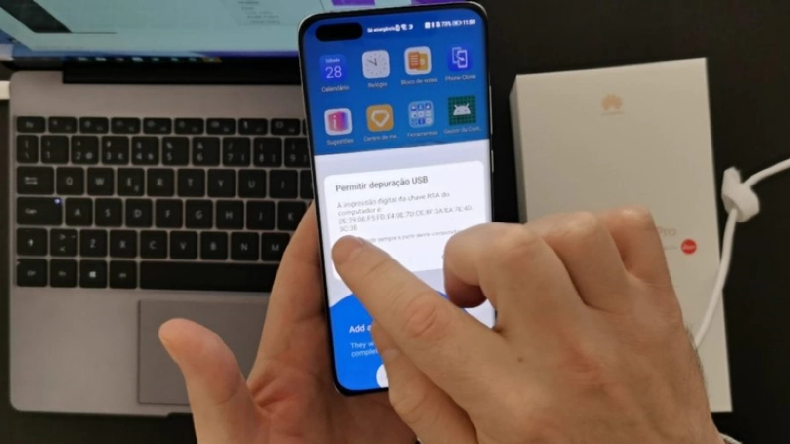 Serviciile Google pot fi aduse pe Huawei P40 Pro prin intermediul unui nou hack, care de această dată implică și folosirea unui PC