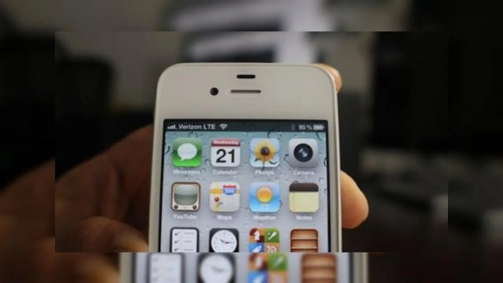 Următorul iPhone va veni cu suport 4G LTE, indica iOS 5.1