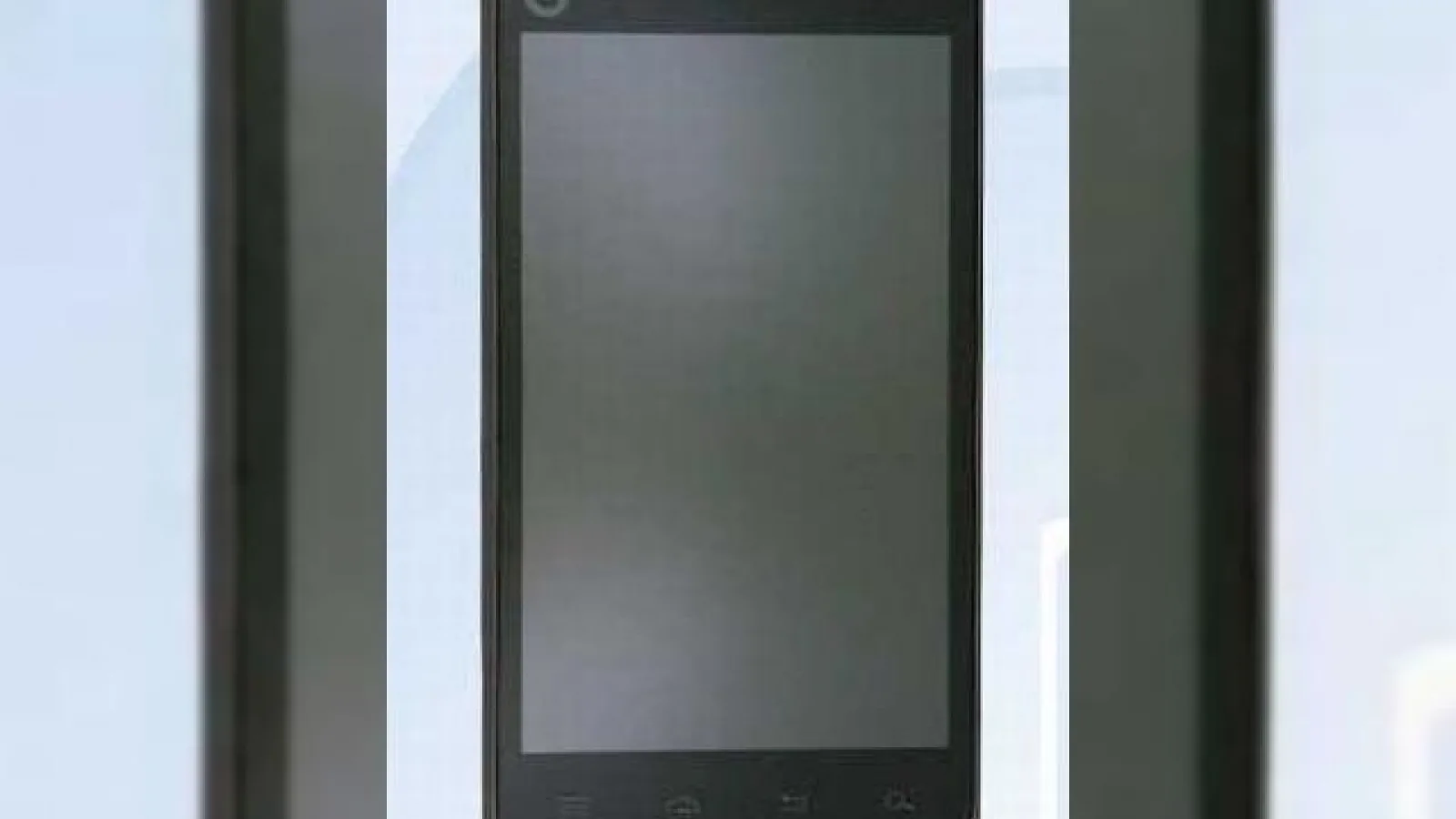 Două noi telefoane Motorola midrange: XT760 și MT680 - imagini și specificații