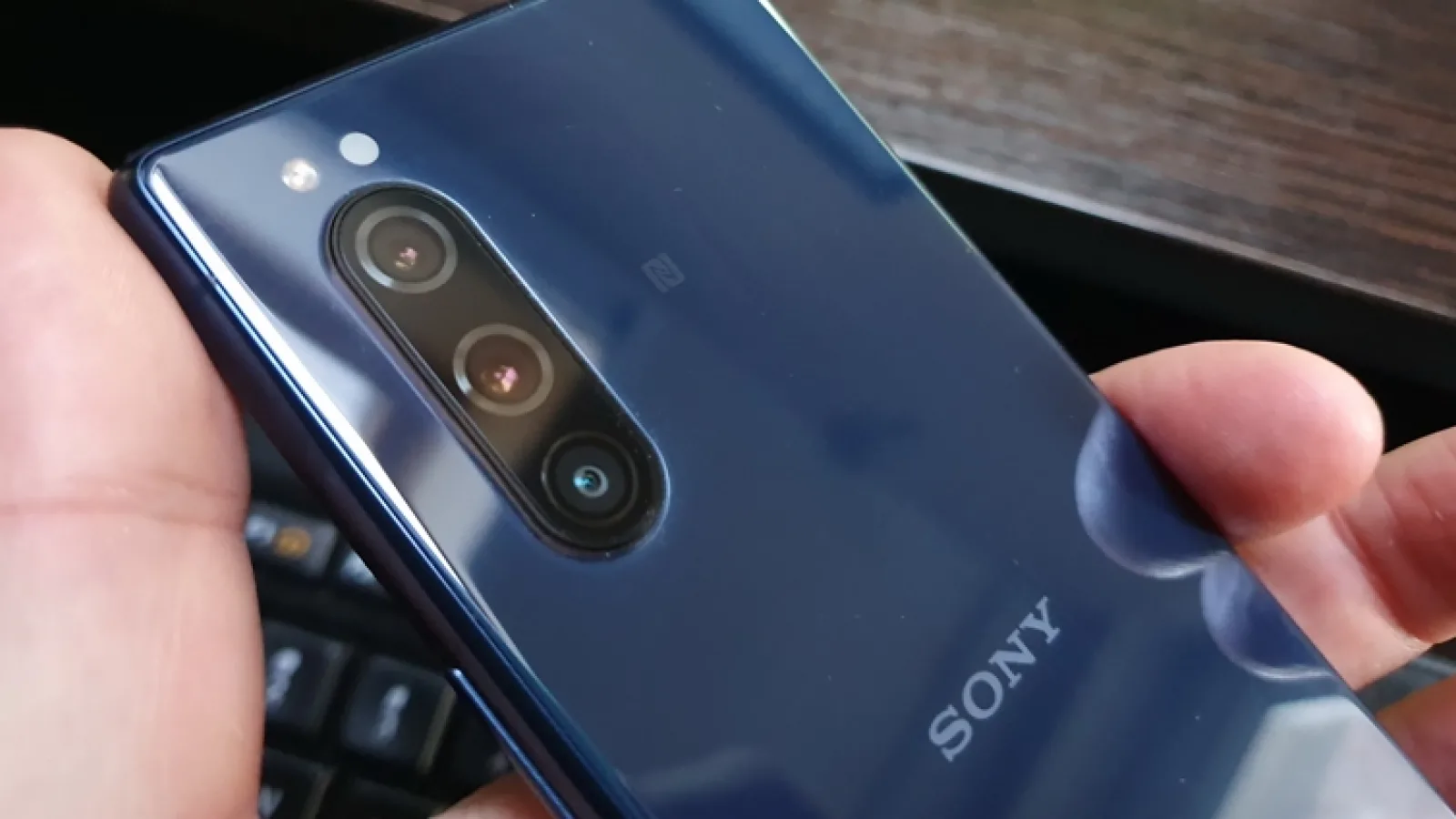 Sony Xperia 5 II ar putea fi cel mai compact smartphone cu 5G de pe piață; Iată ce diagonală va adopta
