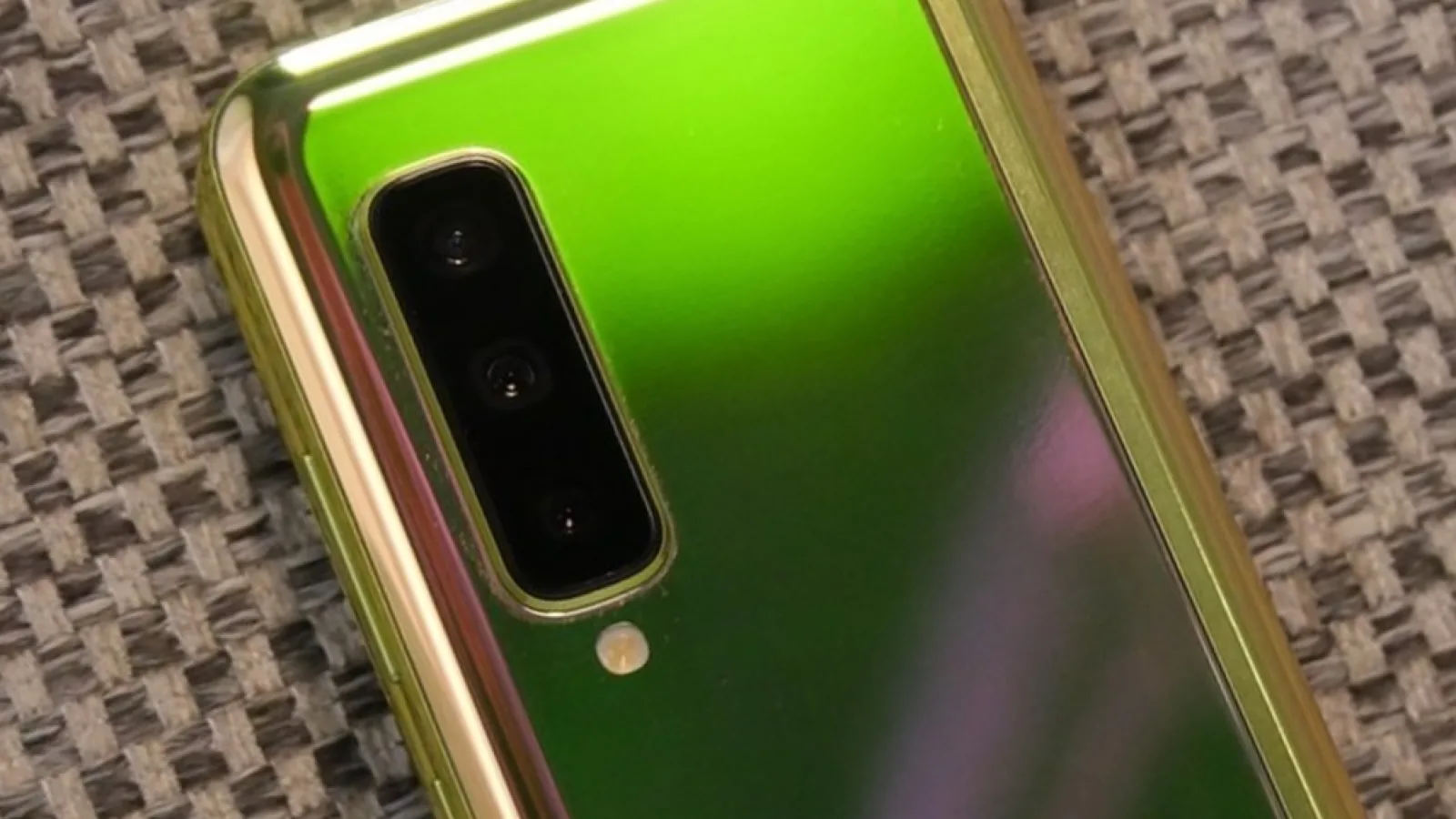 Fără stylus S Pen pe Samsung Galaxy Fold 2, dar sunt așteptate noi variante de culoare