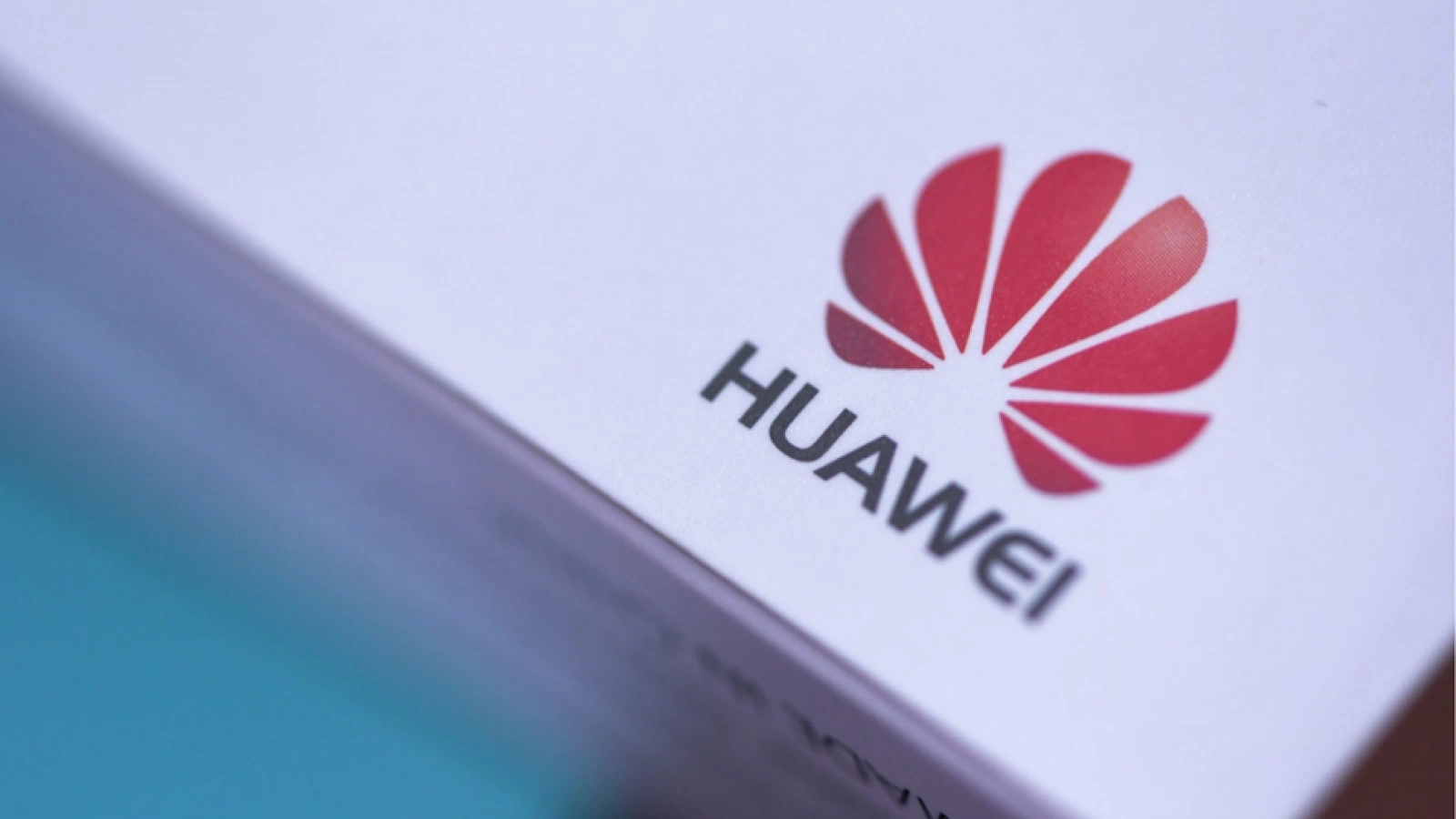 Cifre privind vânzările Huawei în România; Iată ce detalii a oferit compania într-o videoconferință locală