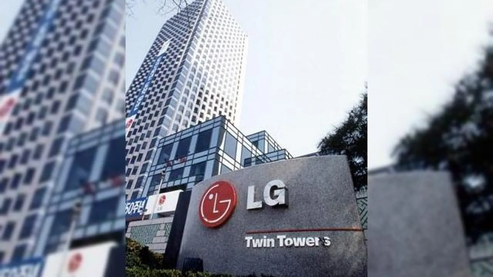 LG promite să schimbe piața smartphone-urilor cu un "telefon care gândește"