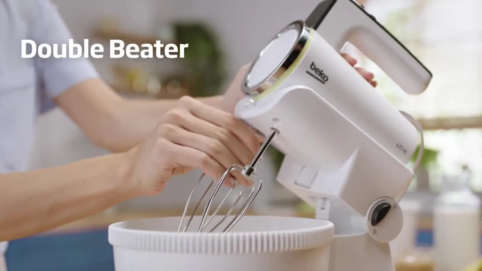 Reducerile REALE apar și astăzi pe Altex.ro; Mixer BEKO la 99 lei și aparat de aer condiționat cu Wi-Fi