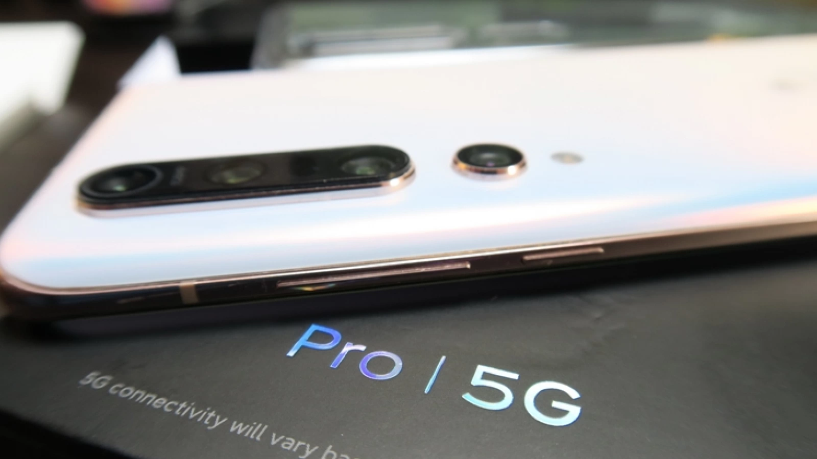 Piaţa smartphone are cel mai mare picaj din istorie din cauza pandemiei, dar Xiaomi și Vivo sunt pe creştere