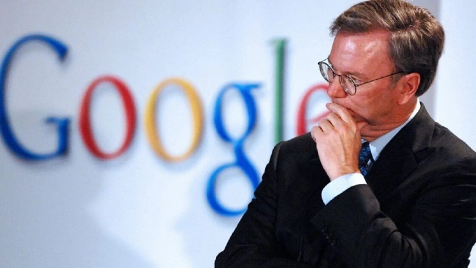 Eric Schmidt a părăsit Google/Alphabet; Fostul CEO își încheie cariera de 19 ani în cadrul companiei