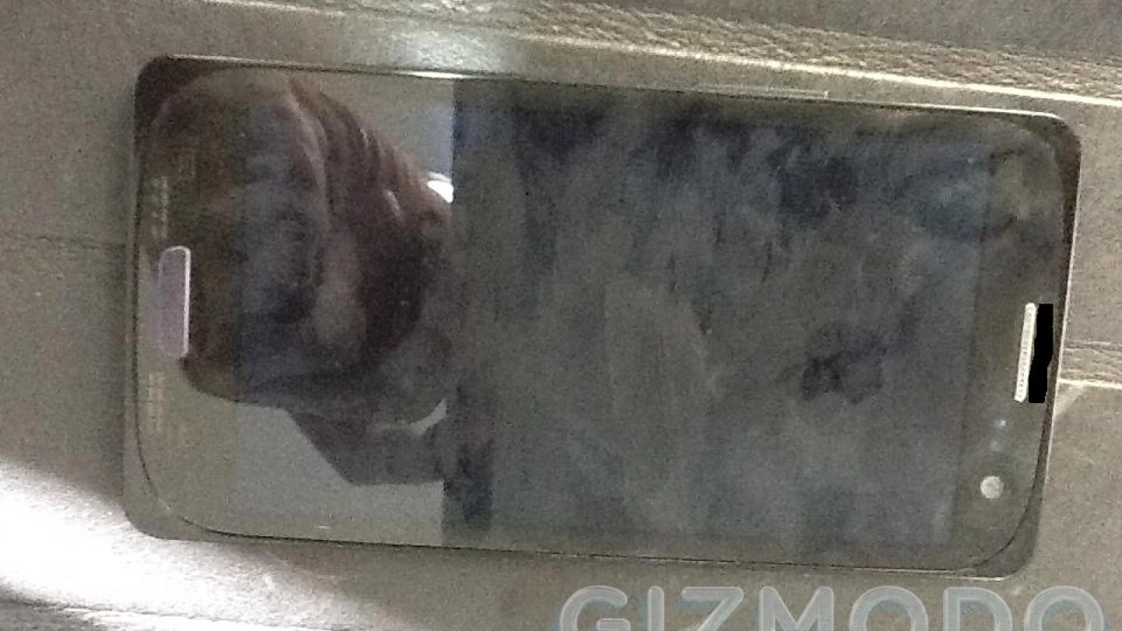 Samsung Galaxy S III surprins Într-o serie de imagini live În Brazilia?