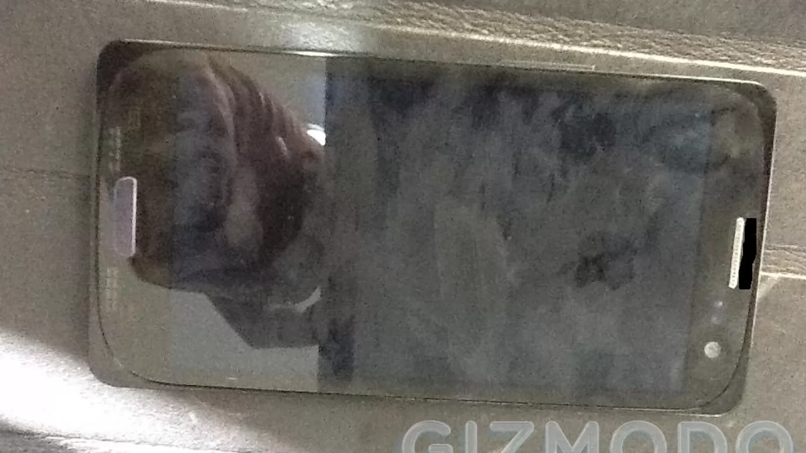 Samsung Galaxy S III surprins Într-o serie de imagini live În Brazilia?