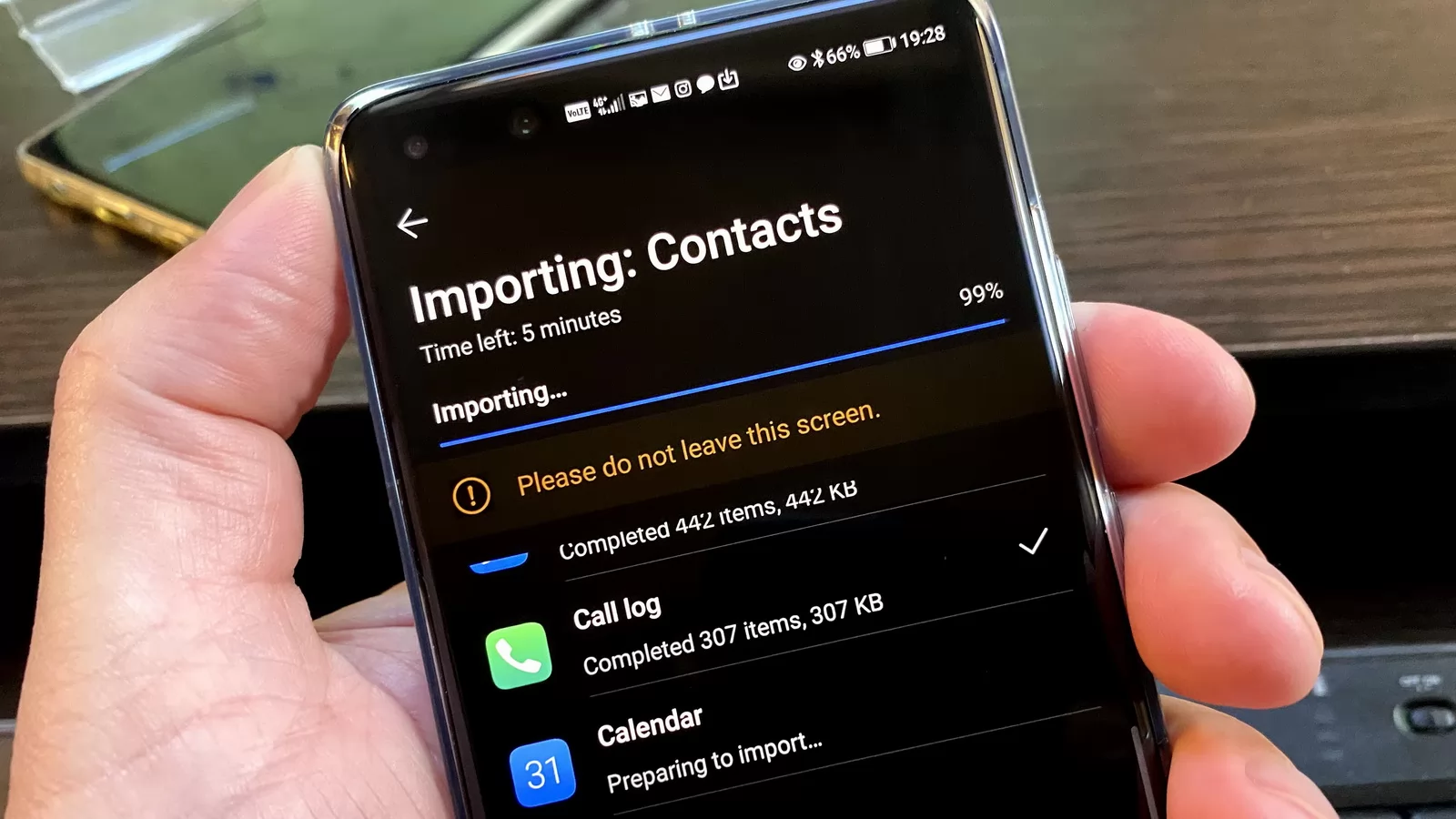 Cum îţi transferi toate datele, contactele, mesajele, aplicaţiile pe un Huawei P40 Pro + evoluţia lui AppGallery şi demo More Apps (Video)