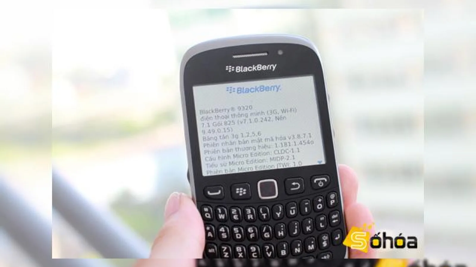 BlackBerry Curve 9320 apare Într-o sesiune hands-on