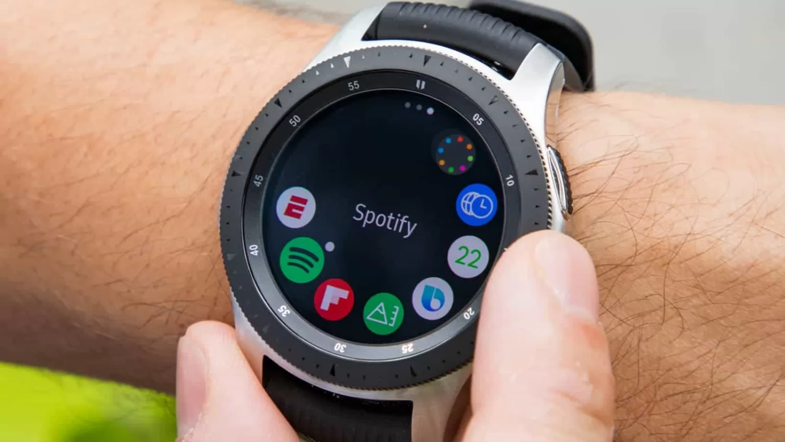 Samsung revine la inelul fizic rotativ de interacțiune odată cu Galaxy Watch 2, ceas proaspăt certificat de către FCC