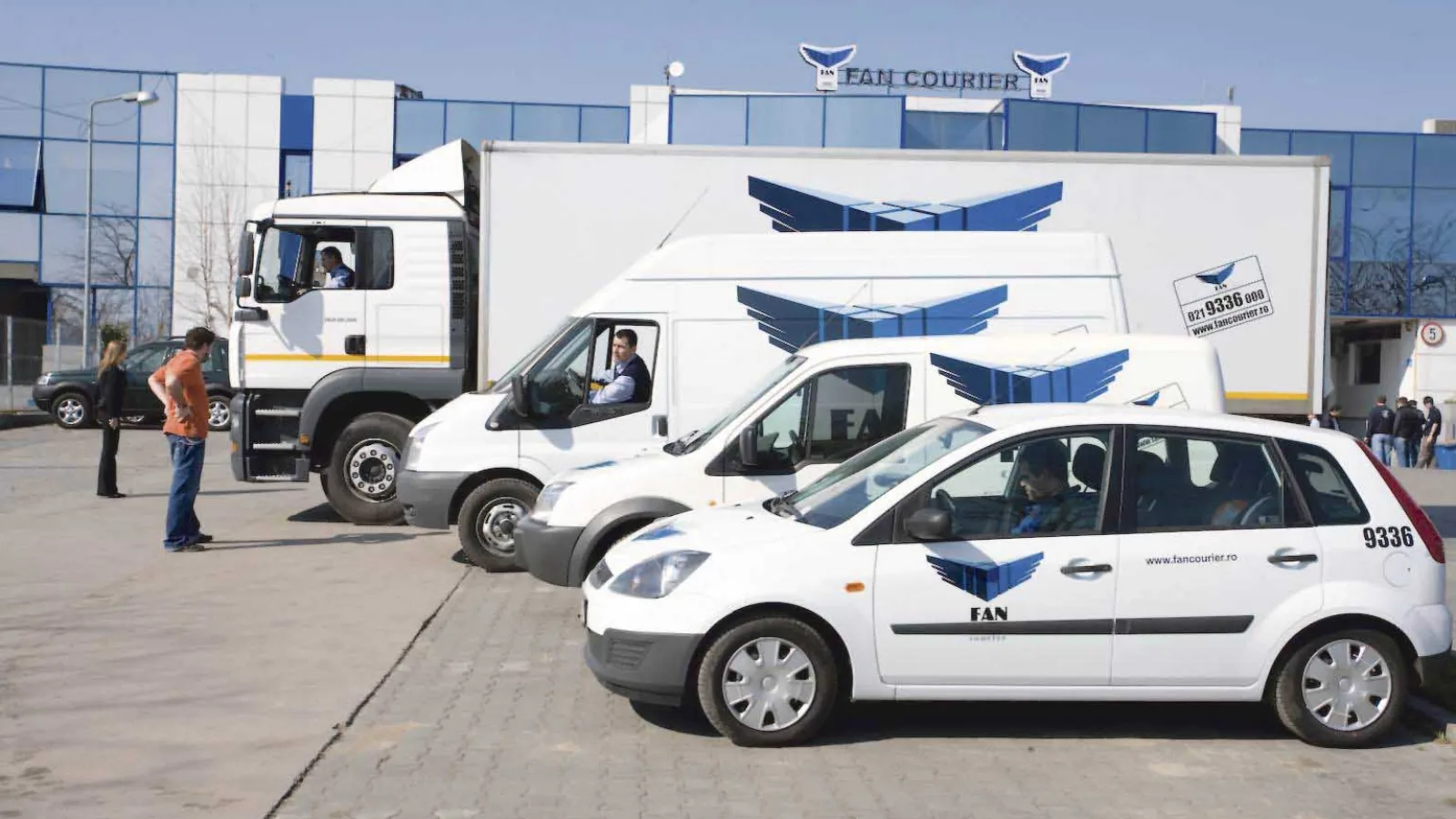 FAN Courier are 24 de angajaţi infectaţi cu Coronavirus; Iată cum trebuie să preluaţi pachetele în siguranţă