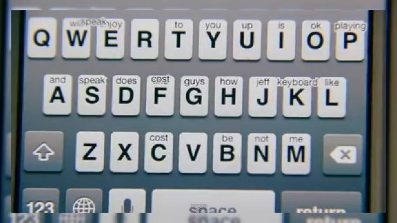 Tastatură virtuală de pe BlackBerry 10 OS ajunge pe iPhone! (Video)