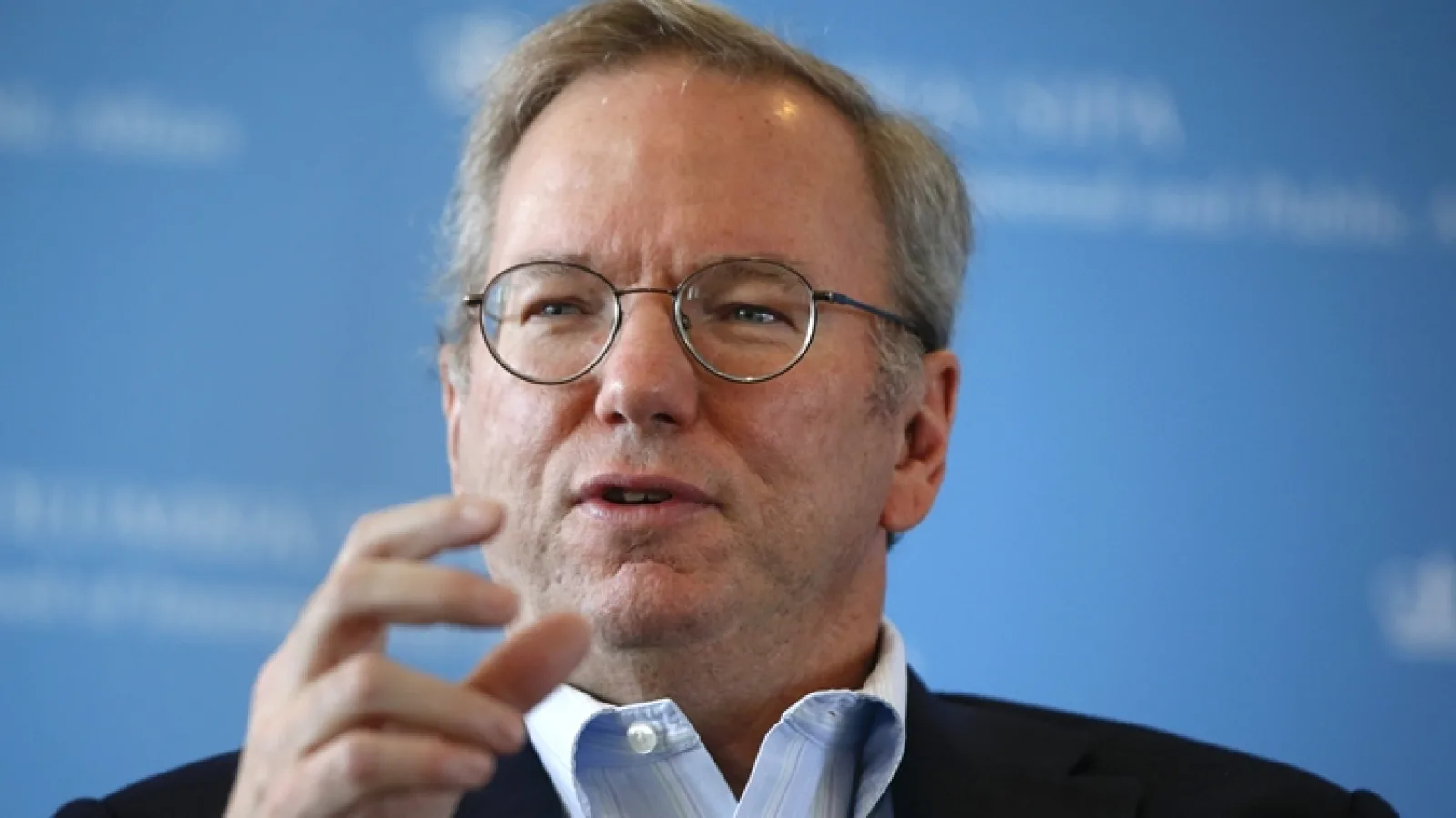 Motivele secrete pentru care SUA tot atacă Huawei sunt dezvăluite de fostul CEO Google, Eric Schmidt; Iată detalii